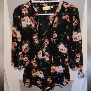 Vera Wang Floral Blouse, Medium